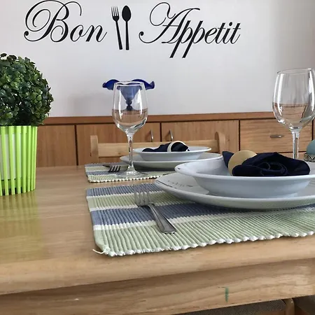 Comfortable House In Ribeira Grande, Pleasant Garden Casa vacanze *